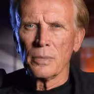 Peter Weller