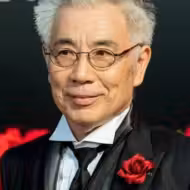 イッセー尾形