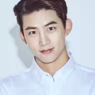 옥택연