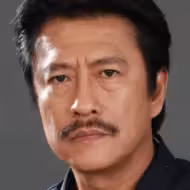 ศักราช ฤกษ์ธำรงค์