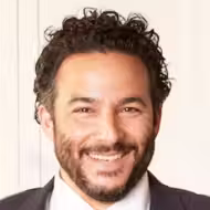 Ennis Esmer