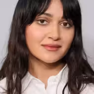 Ariela Barer