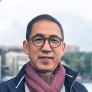 張堅庭