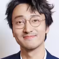 王传君