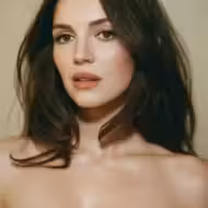 Ella Hunt